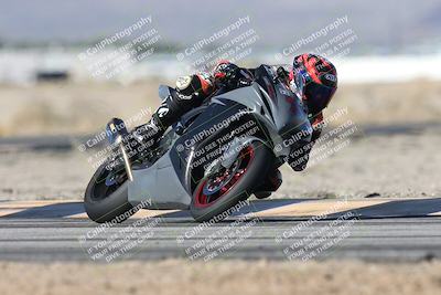 media/Nov-29-2025-TrackXperience (Sat) [[2953a387f4]]/2-Level 2/Session 2 Turn 4/